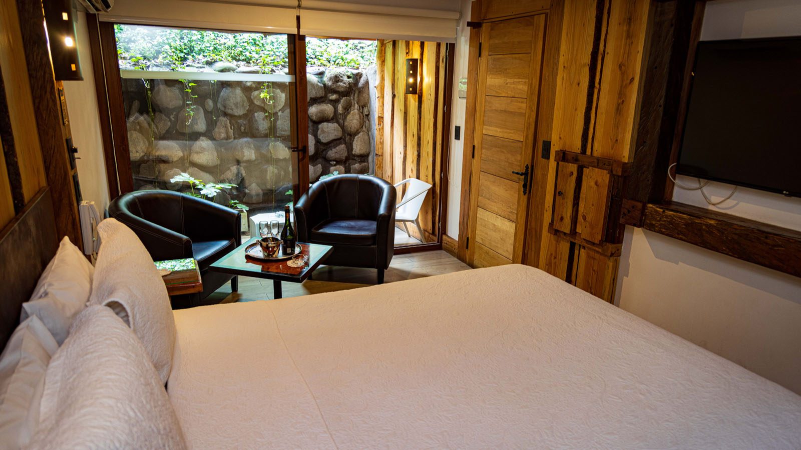 Habitación con ventanal